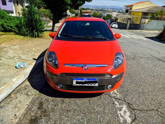 FIAT PUNTO 1.8 SPORTING 16V FLEX 4P AUTOMATIZADO